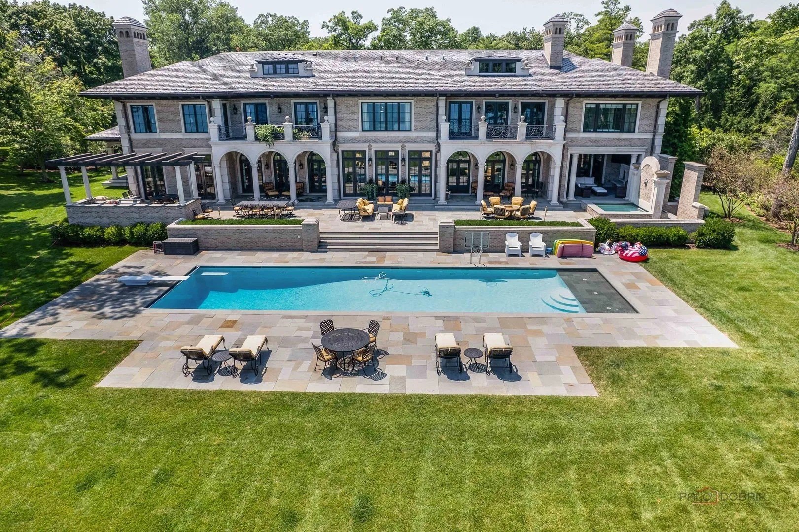 Illinois’ Most Expensive Home Is Linked to the Rockefellers