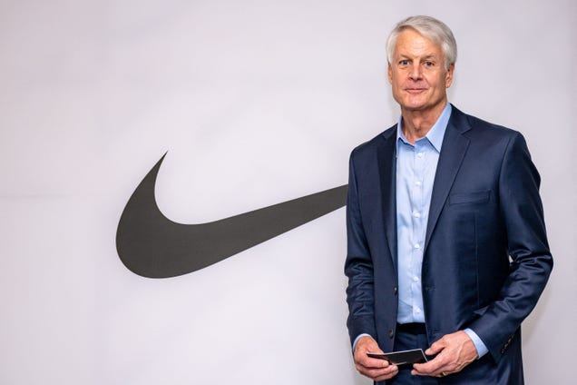 Nike replaces its CEO with a longtime veteran and the stock is jumping