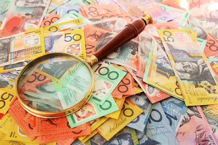 AUD/USD faces some selling pressure below 0.6750 on weaker Chinese data, geopolitical risks