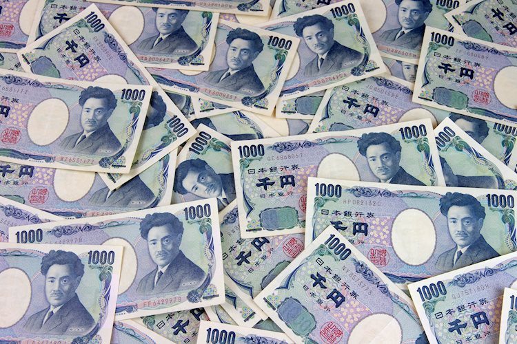 Japanese Yen slumps to fresh three-month low against the bullish USD